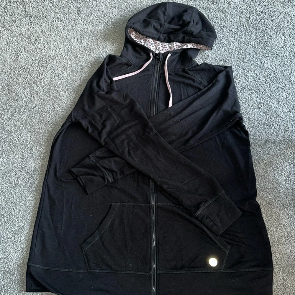 Torrid Active zip hoodie - Picture 1 of 4